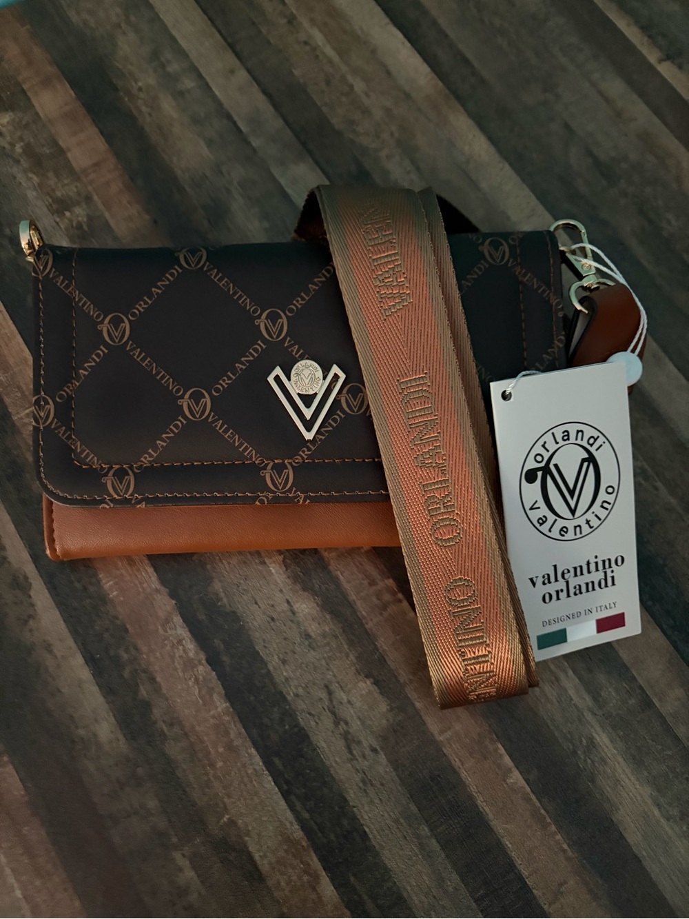 Valentino Orlandi Brown and Tan Crossbody Wallet with Gold Logo - Picture 4 of 4